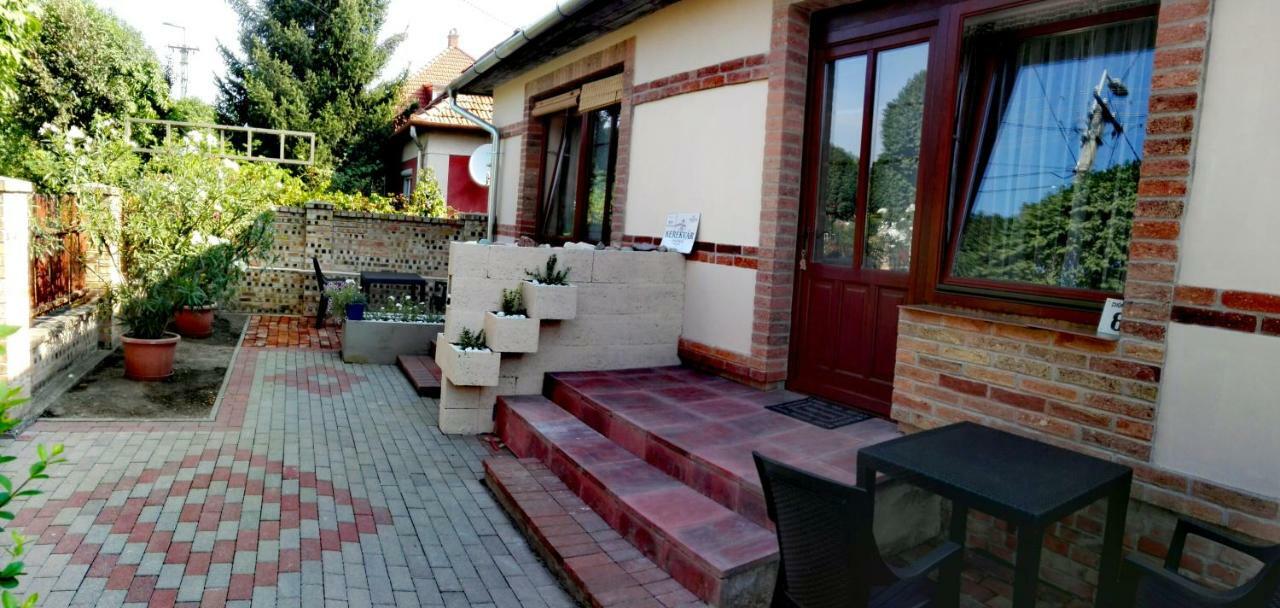 Kerekvar Apartman Gyula Exterior photo